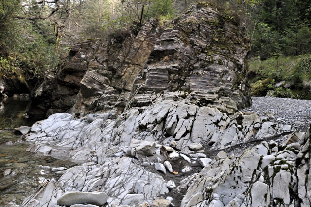 Greenstone-sediment contact, Mawddach Valley