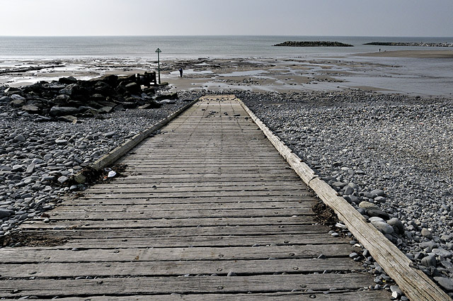 Slipway, Borth