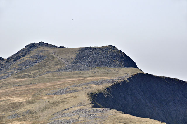 Cadair Idris via Minffordd Path: looking west along summit ridge