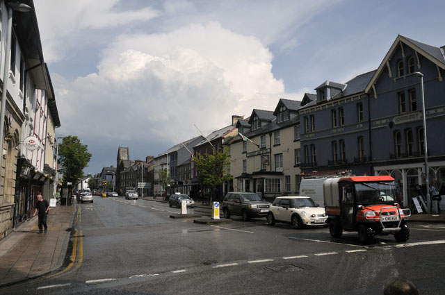 Thunderstorm
                              Machynlleth