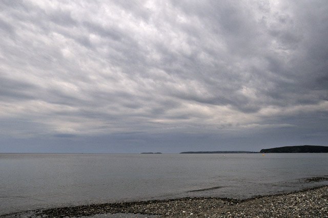 incoming thundery rain from Pwllheli
