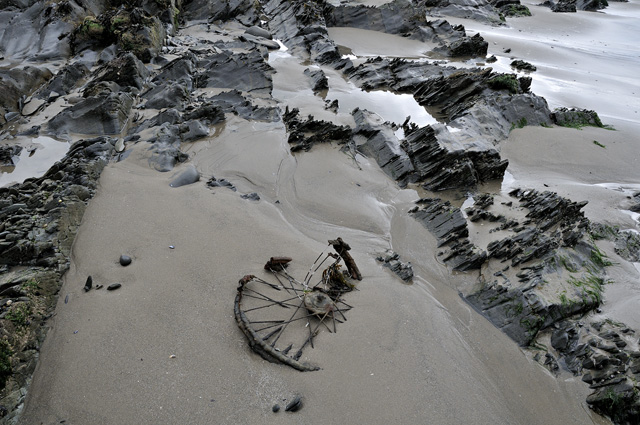 beach erosion at Borth