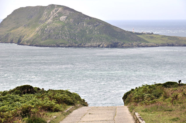 Road down from Mynydd Mawr and Bardsey