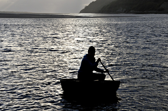 coracle on dyfi estuary