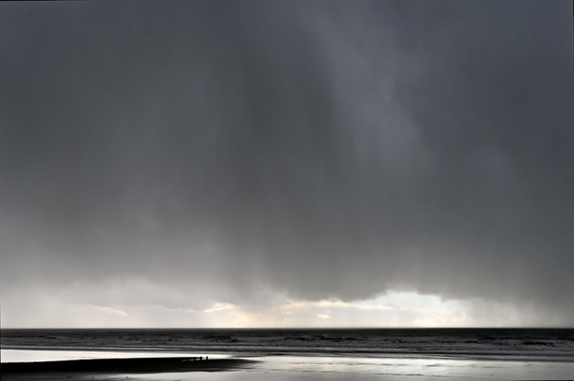 developing approaching hailstorm
