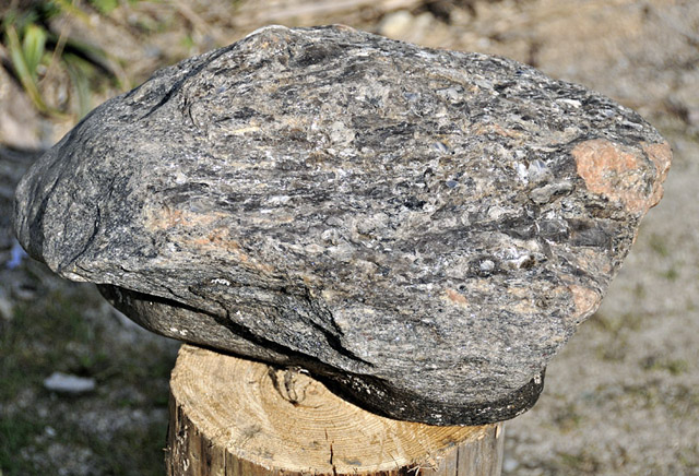 boulder of high grade
                metamorphic rock boulder of high grade
                metamorphic rock