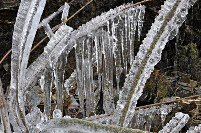 Ice-stalagmites, Maentwrog