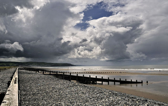 Showers brewing from Borth beach