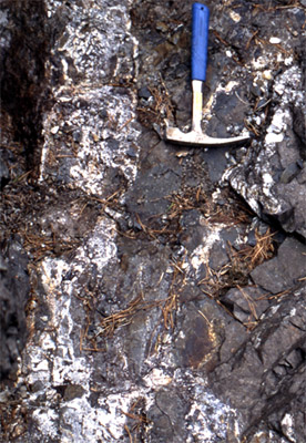 Galena exposed at surface - Ceulan mine