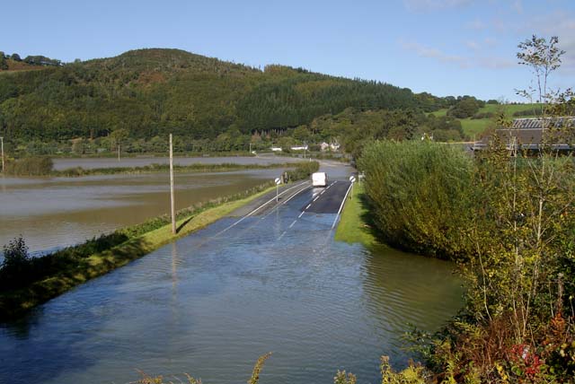 Dyfi floodplain - flooded!