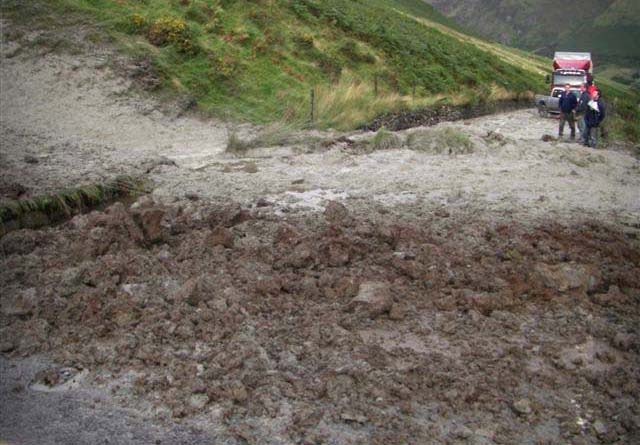 Landslide on A470 near Bwlch Oerddrws
